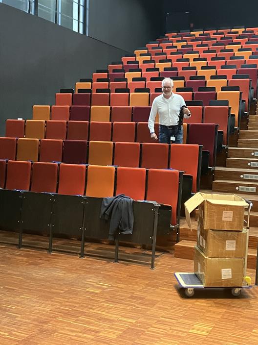 Absolventenfeier 2026 Audimax_die Ruhe vorher2